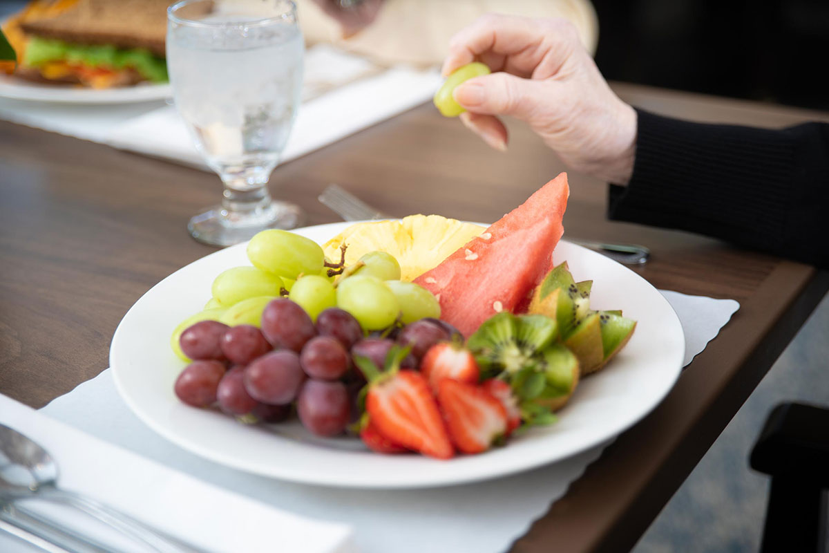 Food at Clearbrook Inn