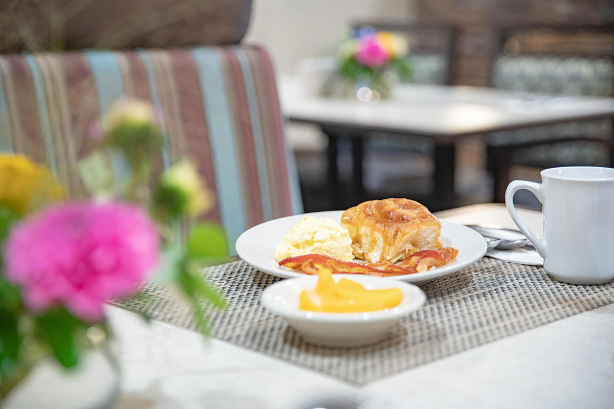 Breakfast at Laurel Cove