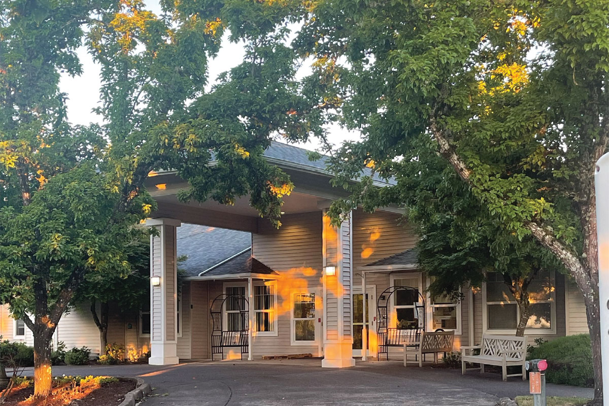 front entrance of Regent Court